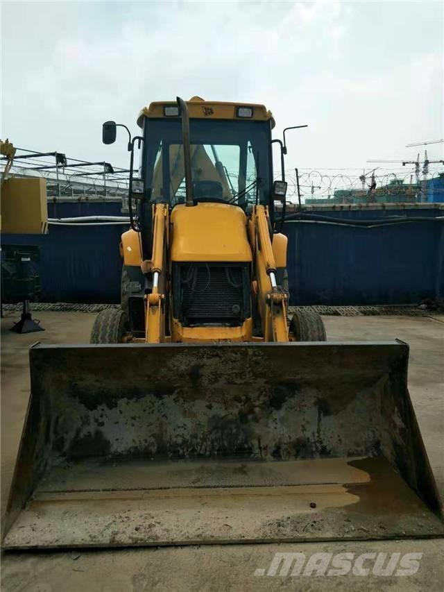 Hyundai R80-7 Excavatoare pe șenile
