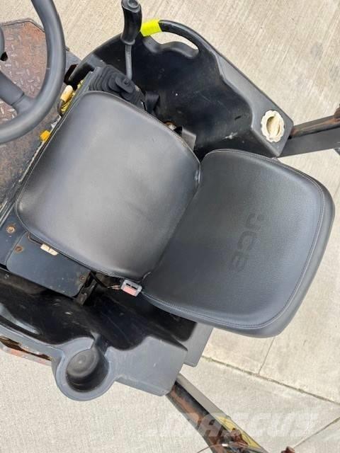 JCB CT 260-120 Cilindri compactori dubli