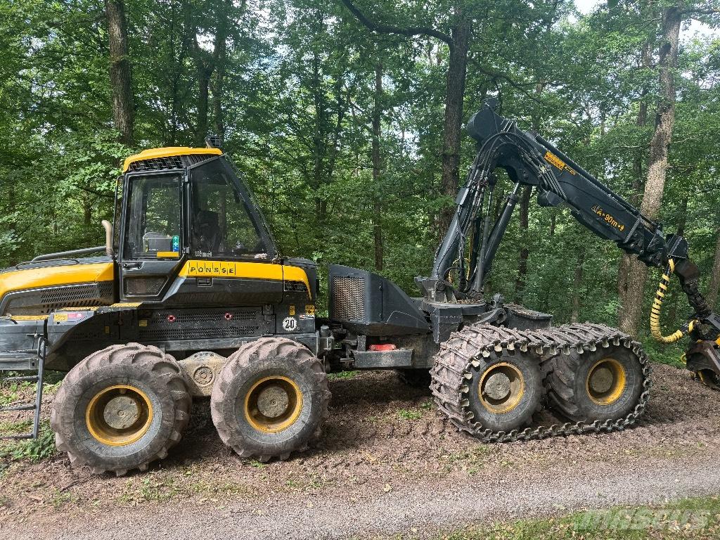 Ponsse Bear 8W Combine forestiere