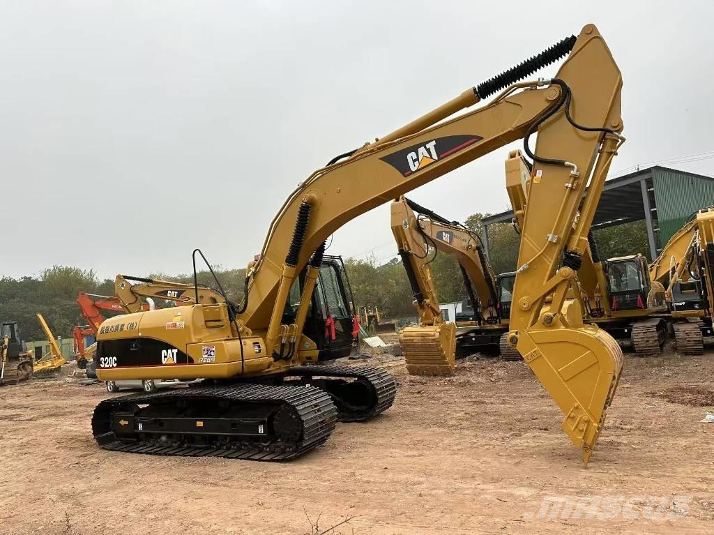 CAT 320C Excavatoare pe șenile
