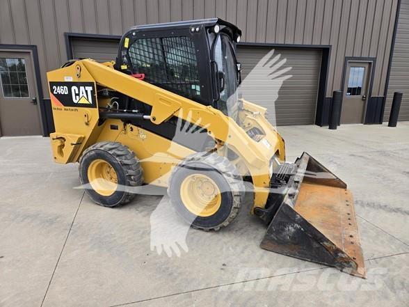 CAT 246D Mini incarcator