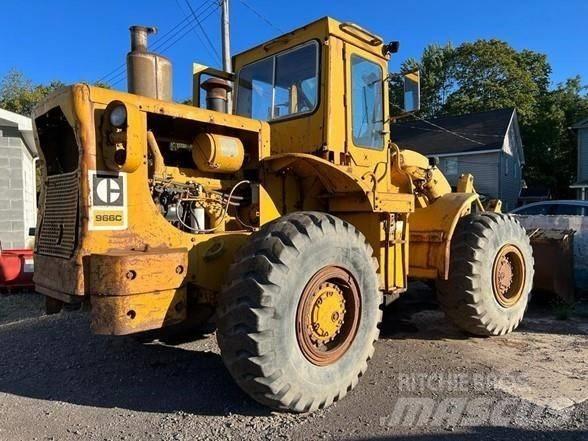 CAT 966 C Incarcator pe pneuri
