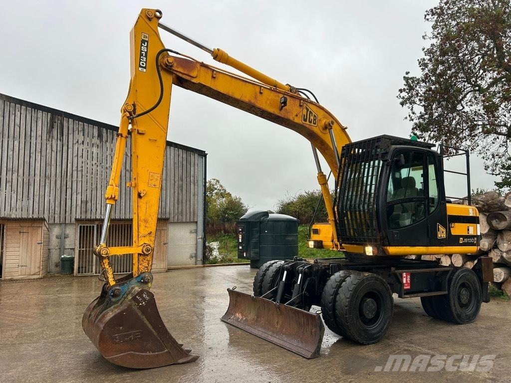 JCB JS 130 W Excavatoare cu roti