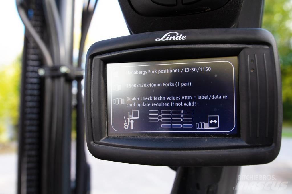 Linde E30-01 Stivuitor electric