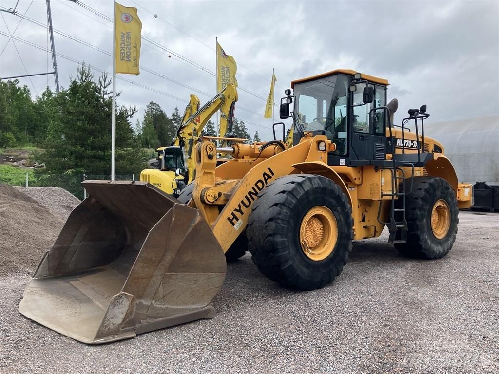 Hyundai HL 770-7 A Incarcator pe pneuri