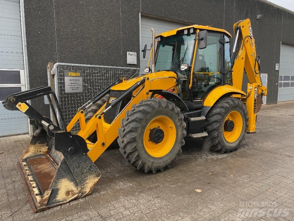 JCB 4CX Pro Buldoexcavatoare