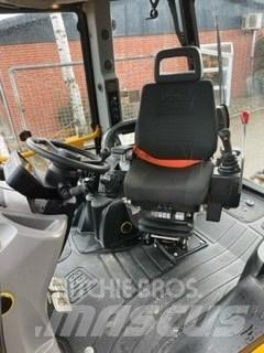 JCB 4CX Pro Buldoexcavatoare
