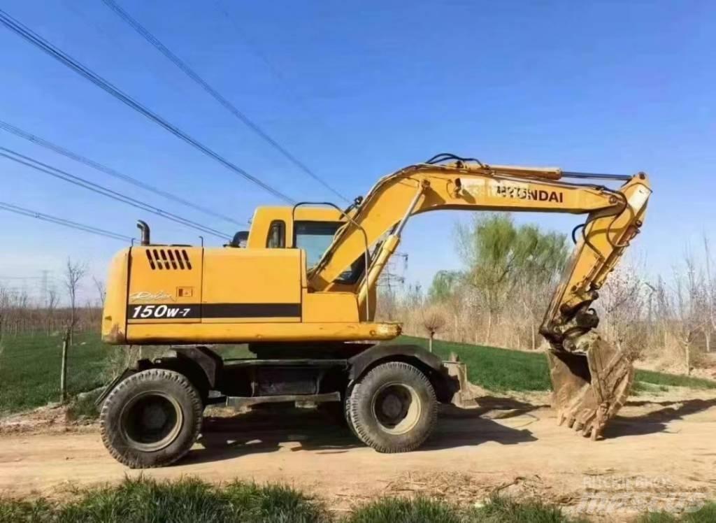 Hyundai 150W-7 Excavatoare cu roti