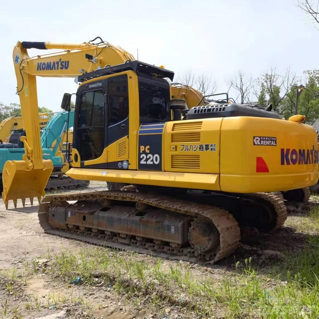 Komatsu PC 220-8/ Excavatoare pe șenile
