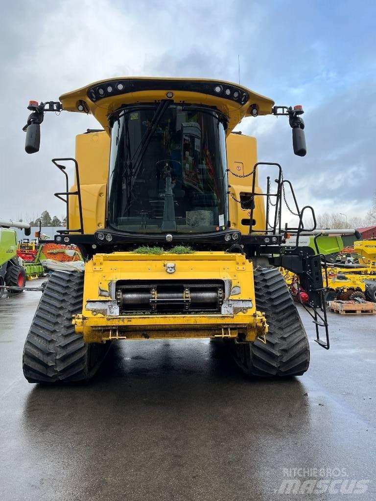 New Holland CR 9.90 Combine de secerat