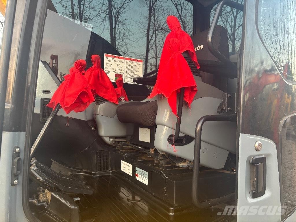 Komatsu PC 78 MR Excavatoare 7t - 12t