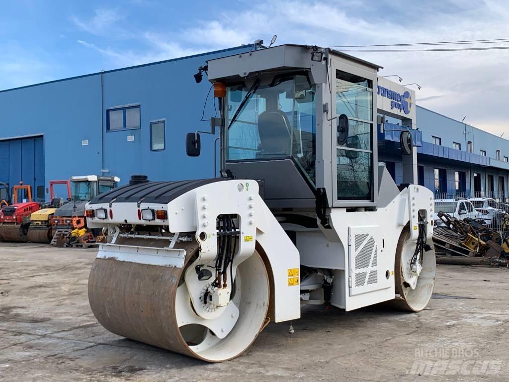 CAT CB 7 Cilindri compactori dubli