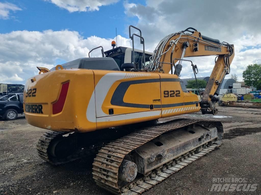 Liebherr R 922 Excavatoare pe șenile
