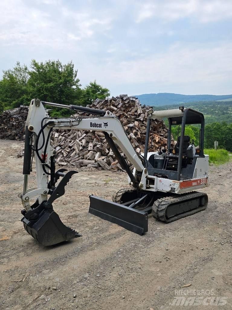 Bobcat X 331 Mini excavatoare < 7t