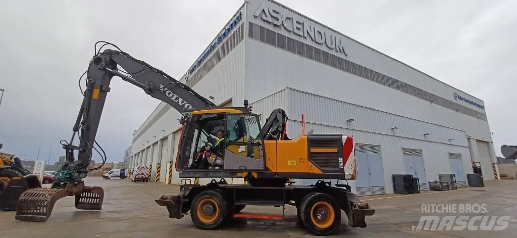 Volvo EW 240 E Excavatoare cu roti
