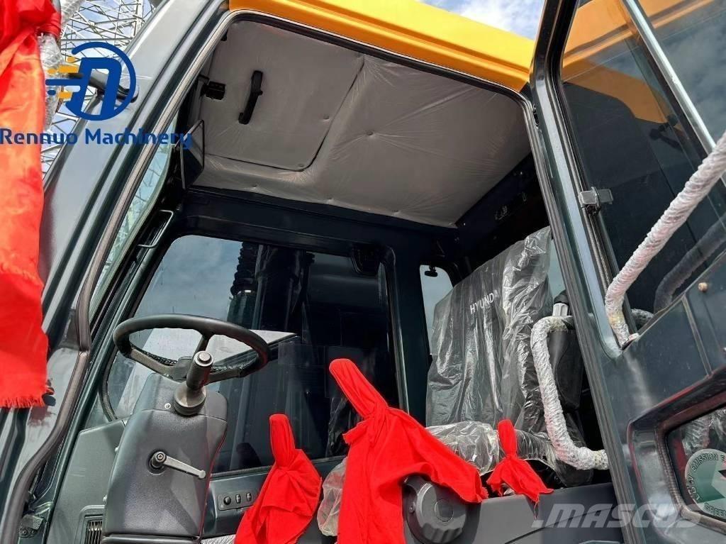 Hyundai 210W-9 Excavatoare cu roti