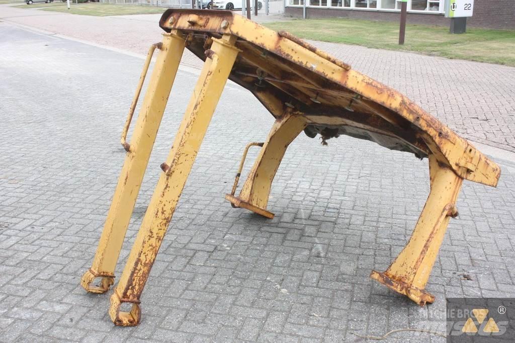 CAT D7H O-rops cab Cabine si interior