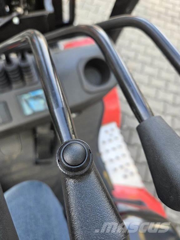 Manitou ME 425 LD Stivuitor electric