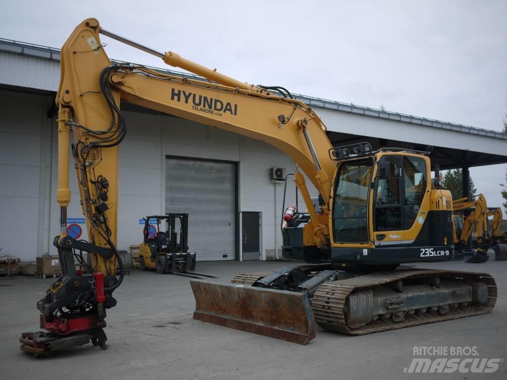 Hyundai R 235 LCRD-9 Excavatoare pe șenile
