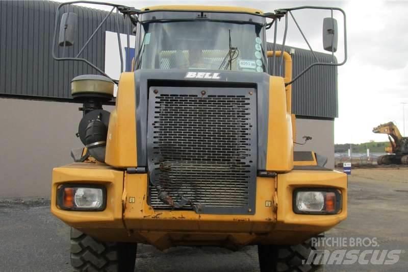 Bell B25D Minitractor de teren
