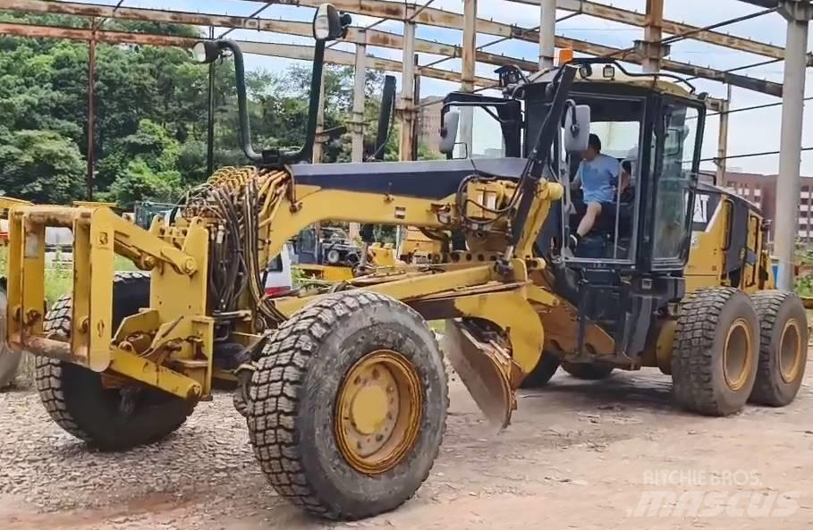 CAT 160 M Gredere
