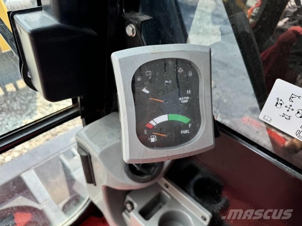 CAT 307 E2 Excavatoare 7t - 12t