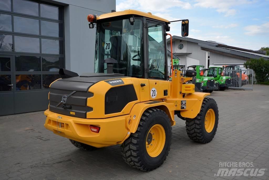Volvo L 35 H Incarcator pe pneuri