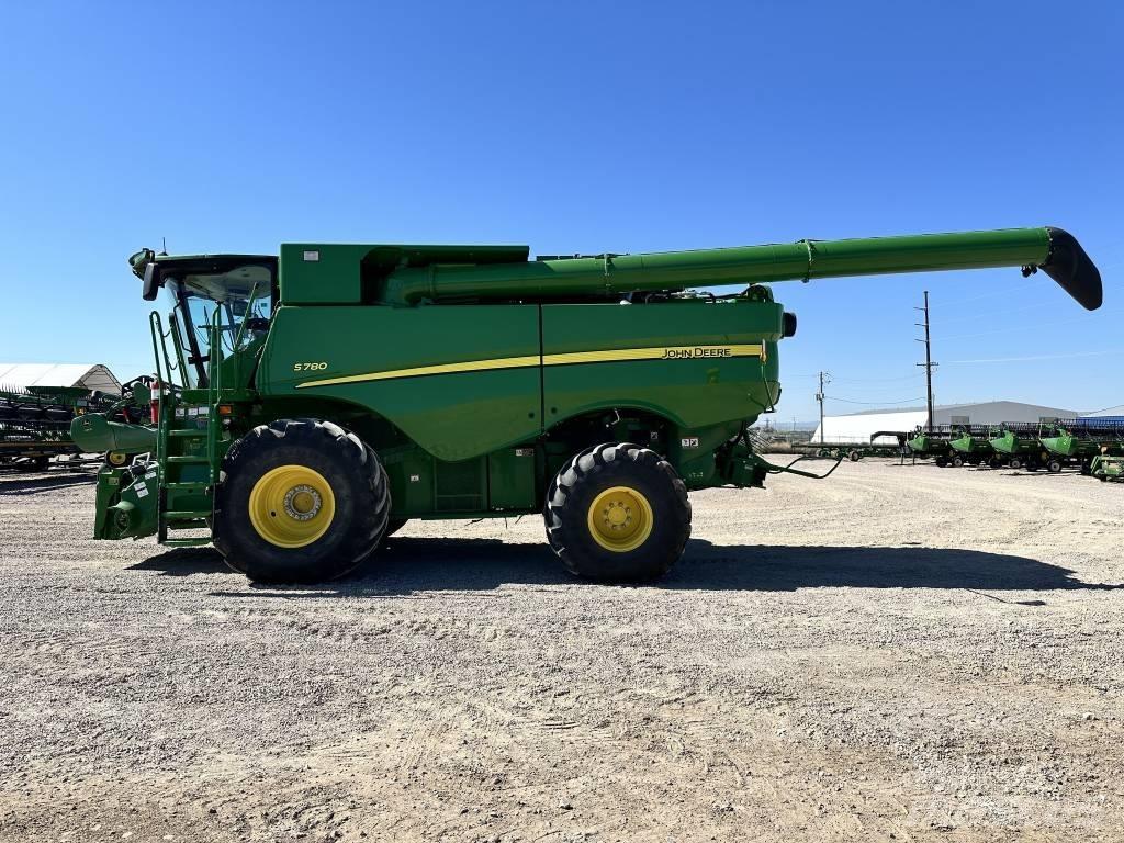 John Deere S 780 Combine de secerat
