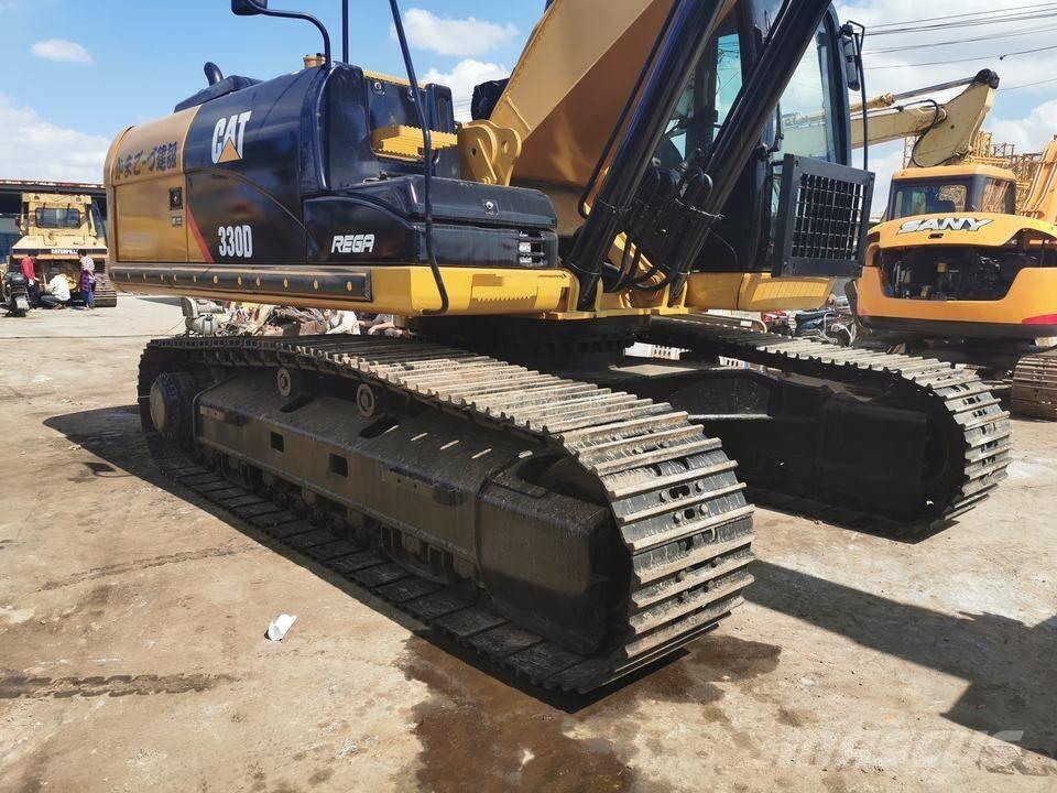 CAT 330 D L Excavatoare pe șenile
