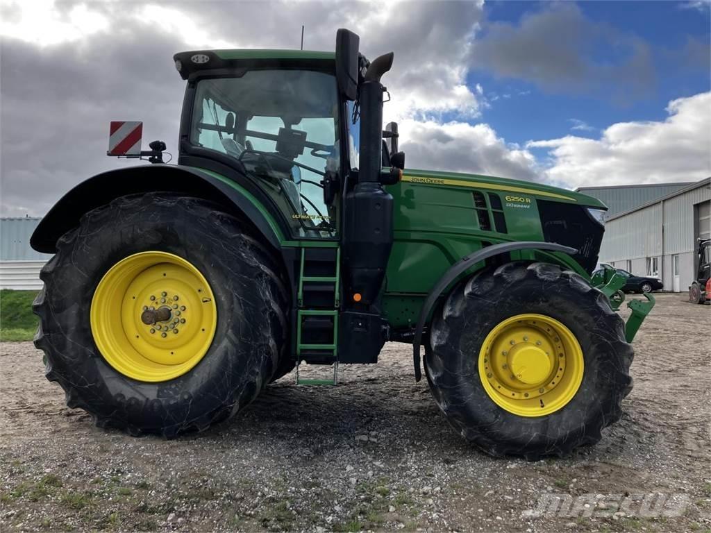John Deere 6250R Tractoare