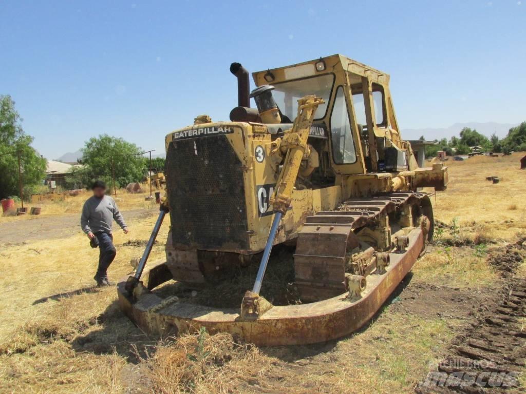 CAT D8K Buldozere pe senile