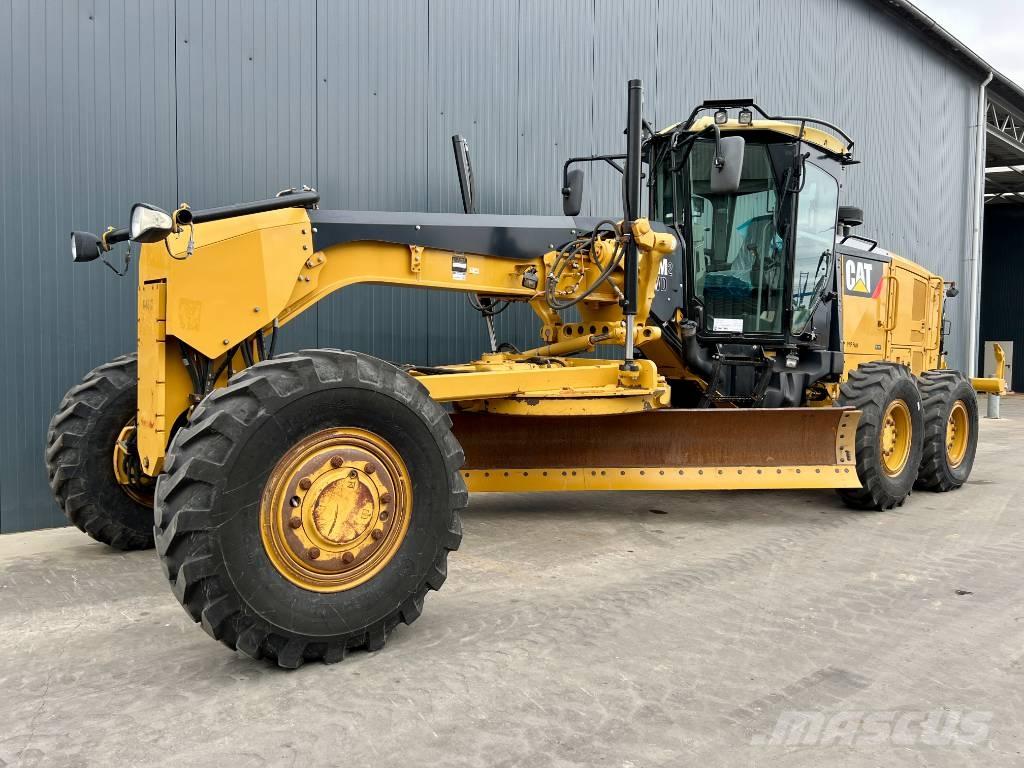 CAT 140M2 AWD Gredere