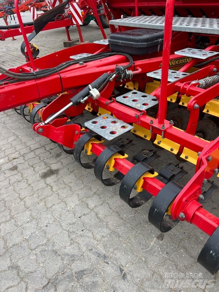 Väderstad Rapid400C Semanatoare