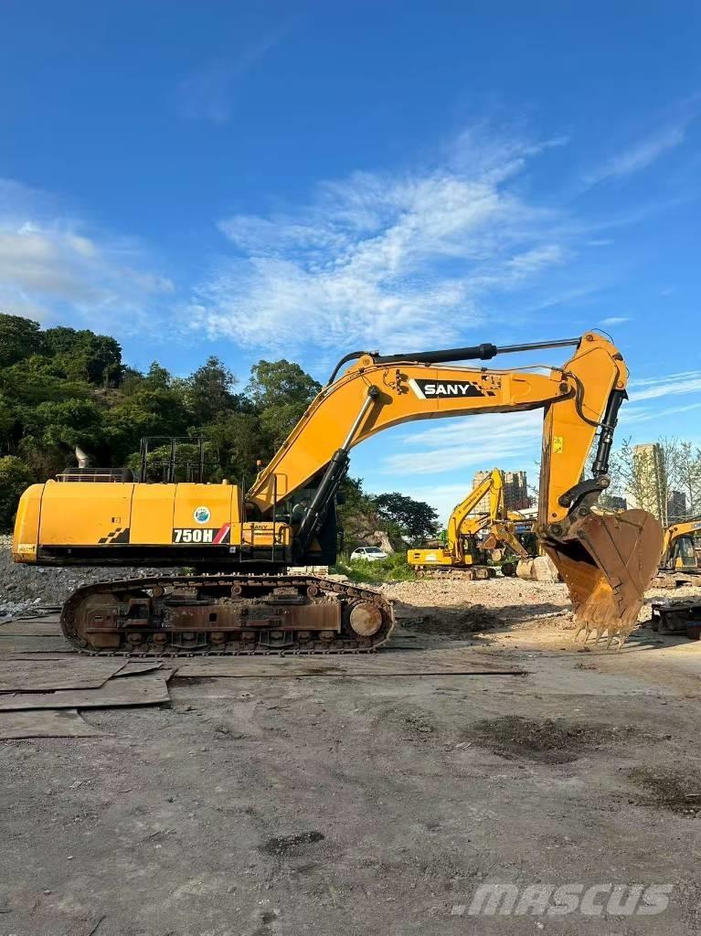 Sany 750 Excavatoare pe șenile
