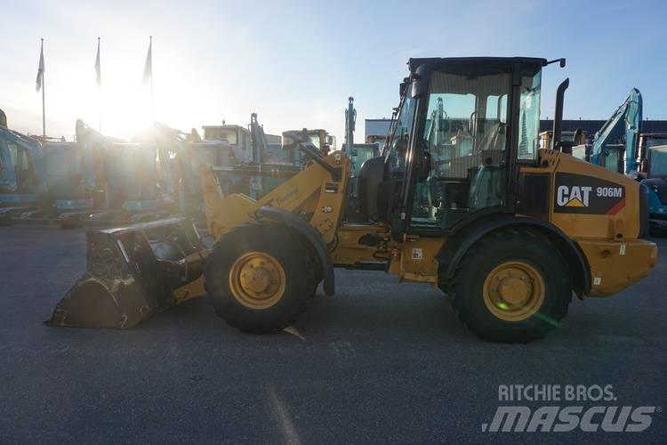 CAT 906 M Incarcator pe pneuri