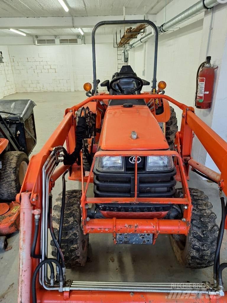 Kubota B 2710 Tractoare