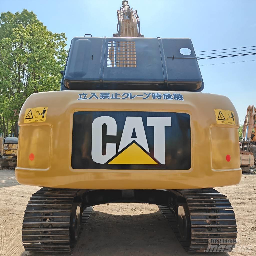 CAT 320D2 Excavatoare pe șenile
