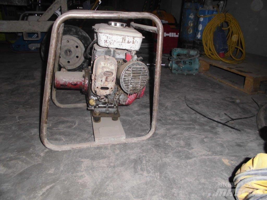  NEUMAC HONDA G150 Utilaje construcții - Altele