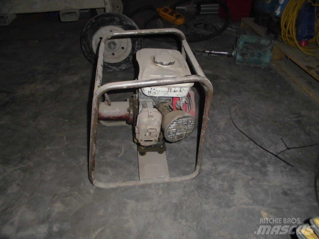  NEUMAC HONDA G150 Utilaje construcții - Altele