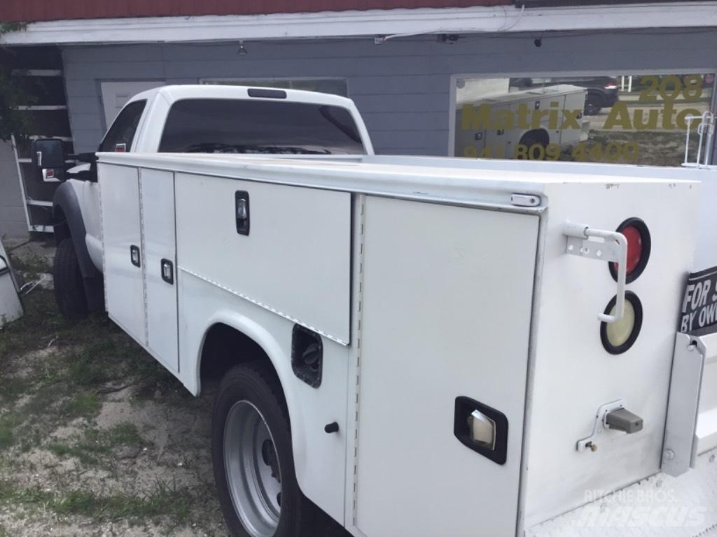Ford F 550 XL SD Municipal/vehicul cu uz general