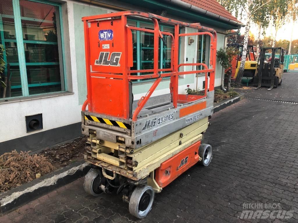 JLG 1930 ES V-2927 Ascensoare verticale catarg