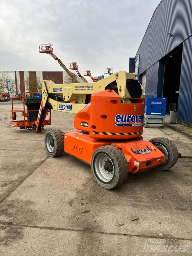 JLG E 450 AJ Nacele cu brat articulat