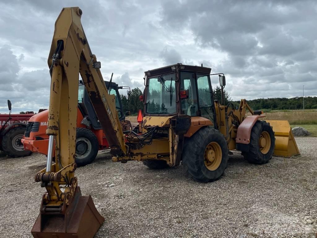 Hydrema 906B Buldoexcavatoare