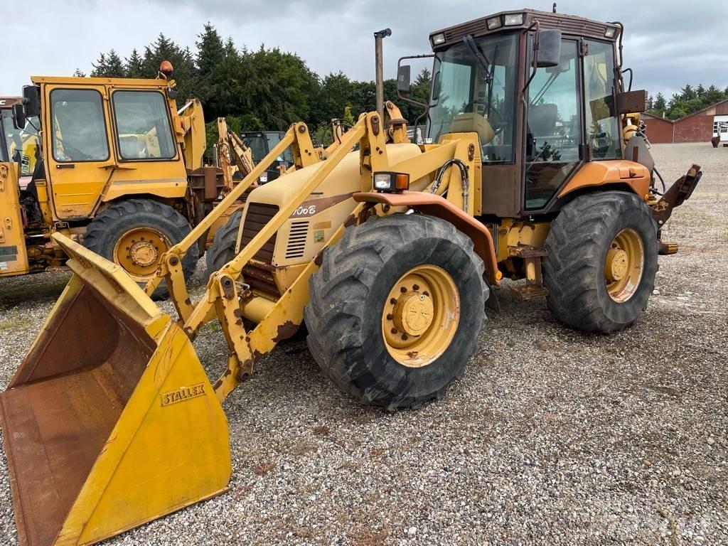 Hydrema 906B Buldoexcavatoare
