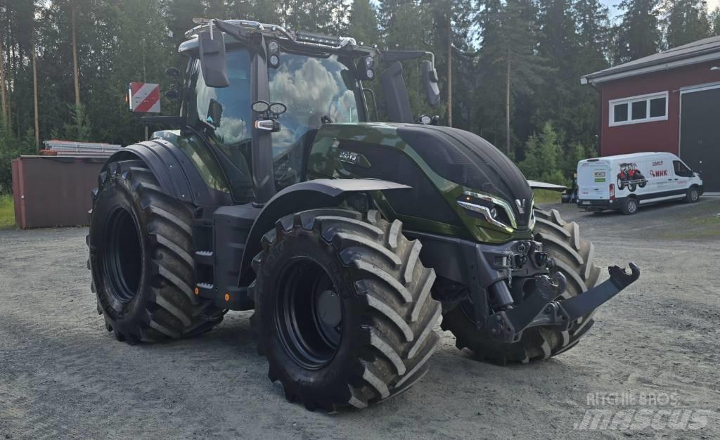 Valtra Q 285 Tractoare