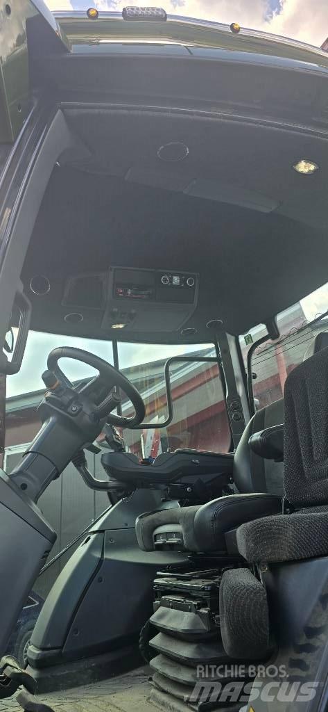 Valtra Q 285 Tractoare