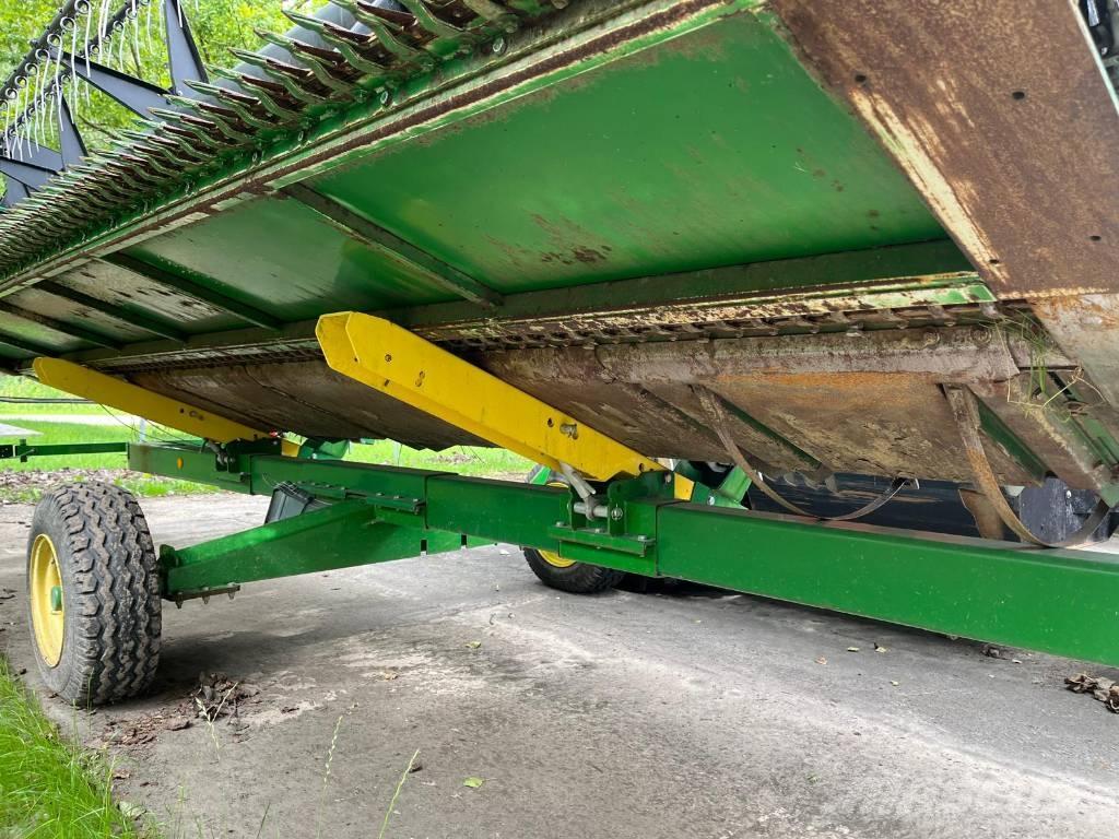 John Deere W 440 Combine de secerat