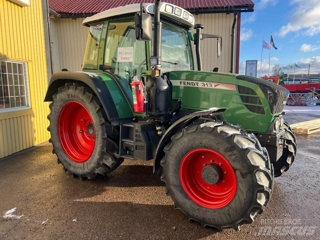 Fendt 313 Vario Tractoare