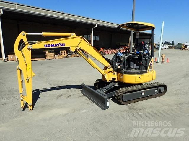 Komatsu PC35MR-5 Mini excavatoare < 7t