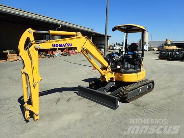 Komatsu PC35MR-5 Mini excavatoare < 7t